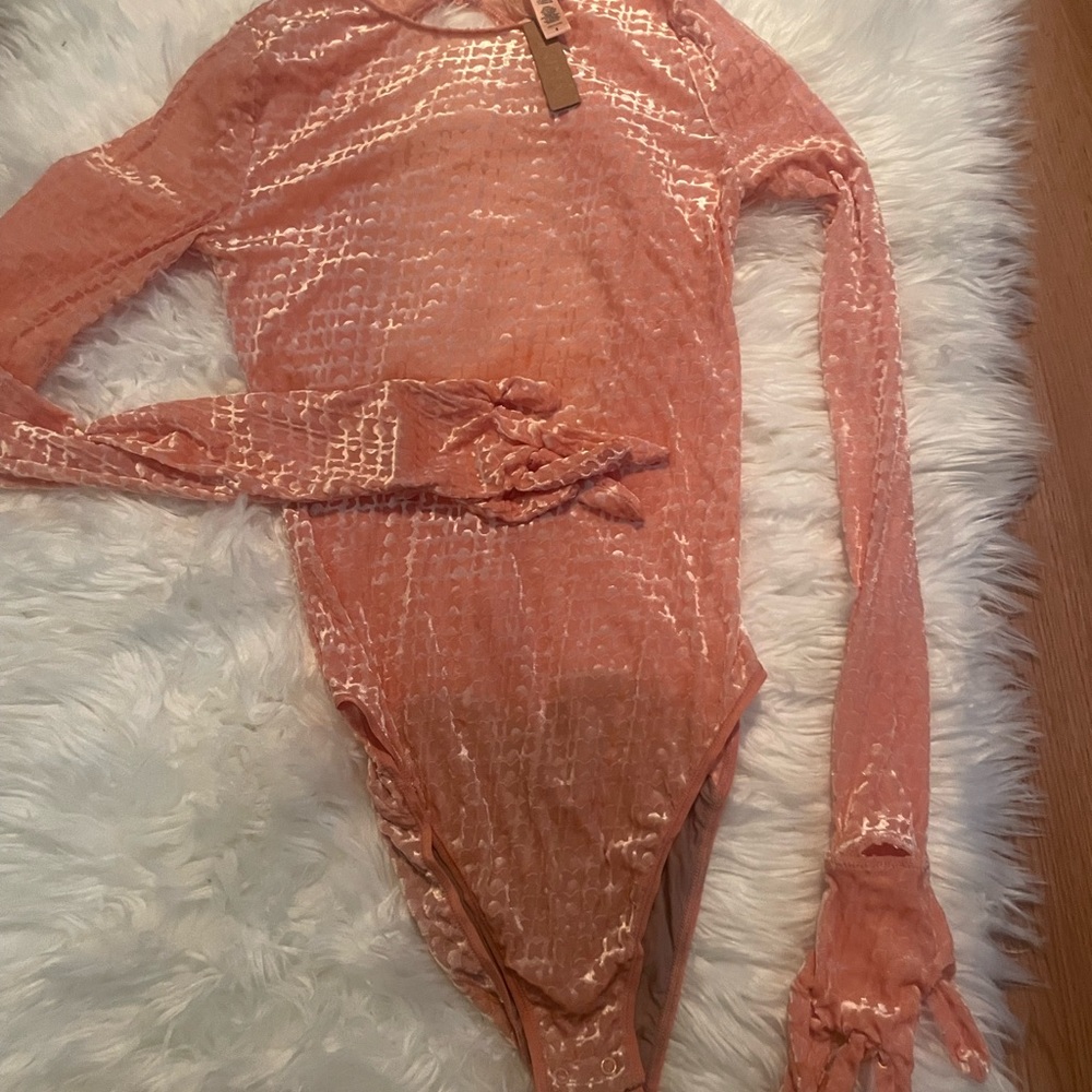 SKIMS Velvet Glove Bodysuit